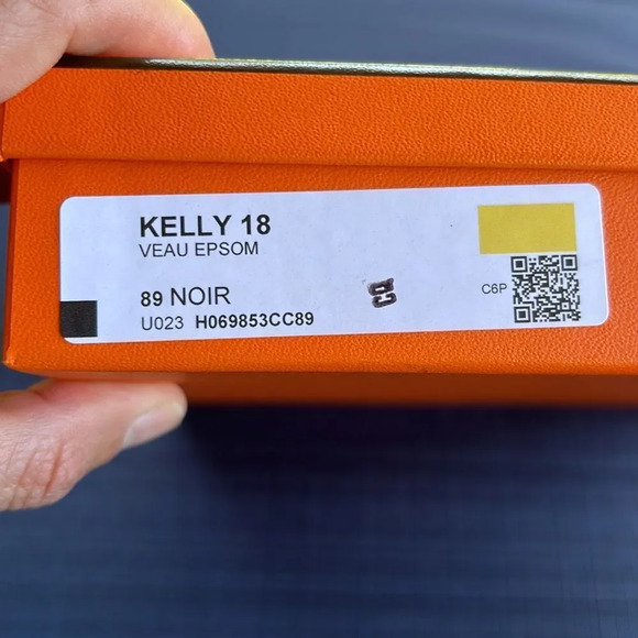 Hemes orange belt box. No belt included. I repeat just box no belt - Picture 8 of 10